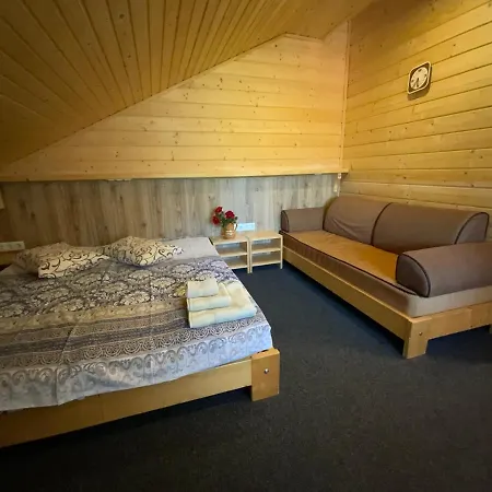 365 Turistichesky Kompleks 365 Guest house *